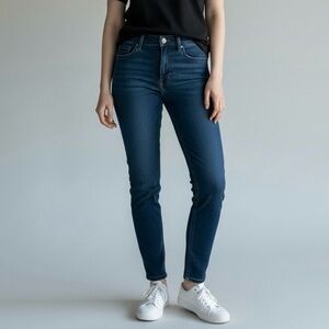 Joe’s Jeans Stonewashed Denim Skinny Jeans